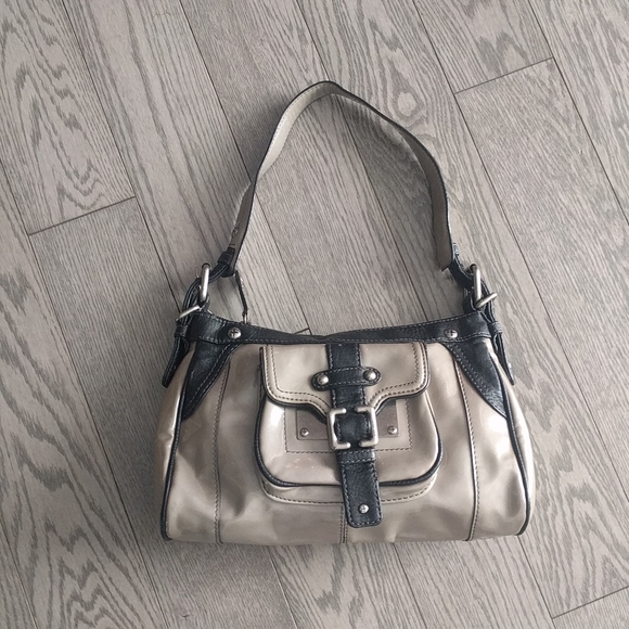 Beautiful shoulder bag by Nine West ❤️ - Picture 7 of 12